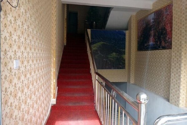 Interior - Jinchuan Noah Ark Hotel (Jinchuan)