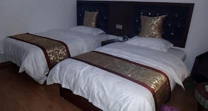 Jinchuan Noah Ark Hotel