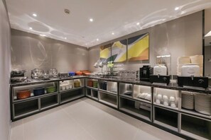 Unclassified image, 2 of 47, button - Homeinn Selected Hotel (Beijing West Station Wan Feng Road) (Beijing)