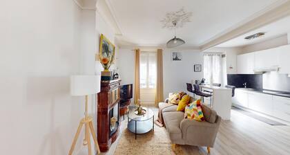 Cosy avec Charme Parisien and Fun Ă Disneyland Le perreux sur marne, France