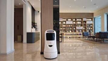 المنشأة من الداخل