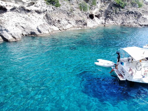 Sailing boat & yoga experience in enchanting Algarve coast