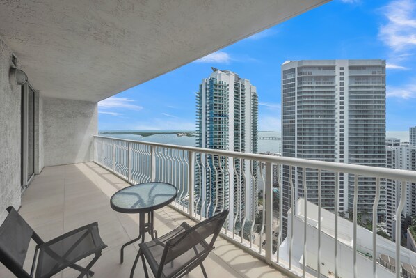 Property grounds - Chic Stunning Baviews 1-bedroom condo King-size in vibrant Brickell Miami (Miami)