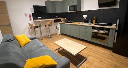 19B - Le Bastille, a cosy apartment in a great location