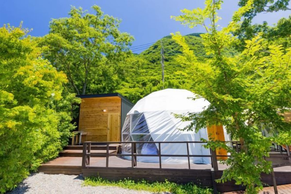 8. Dome Tent With Private Hot Spring, Sirloin Steak And Bungo Wagyu Plan