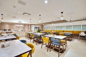 Dining - HanTing Premium Hotel (Wuhan Huake University Innovation Street) (Wuhan)