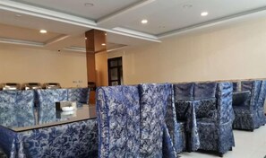 Dining - Wuxiang Greenrunpeng Express Hotel (Wuxiang)