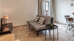 TV - Balcone sul Verde - Sweet Dreams in Florence (Firenze)