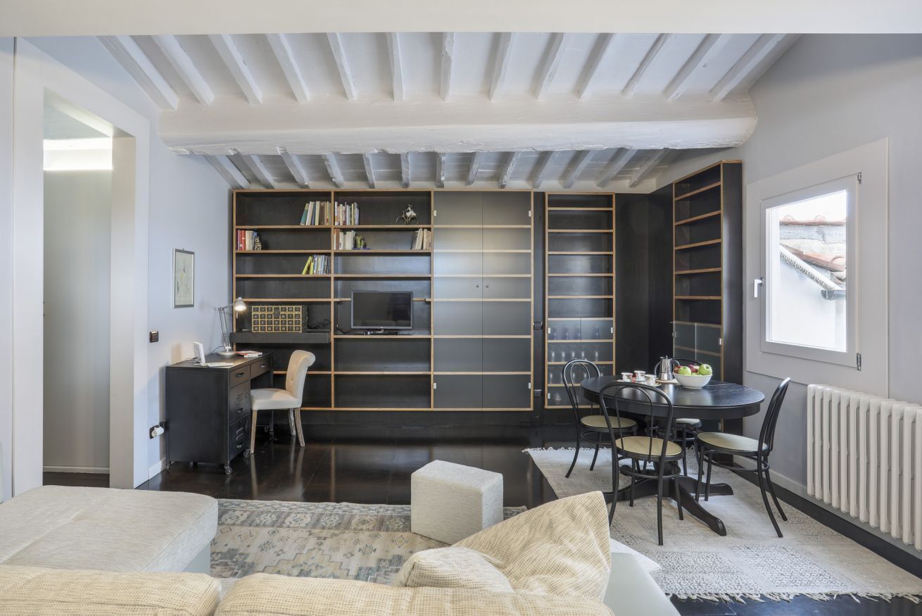 TV, books