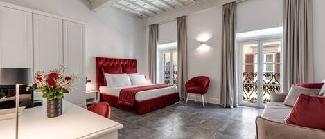 1 Schlafzimmer, Zimmersafe, Schreibtisch, BĂŒgeleisen/BĂŒgelbrett