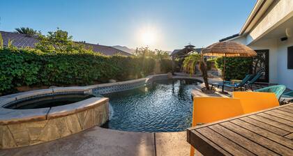 Equestrian Luxury: 5BR Oasis Minutes from Desert Horse Park & Thermal Club!