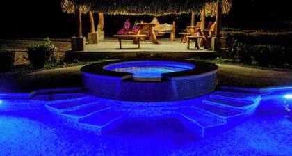 Charming 3-bedroom countryside Villa in Rio Grande with Pool, WiFi, AC