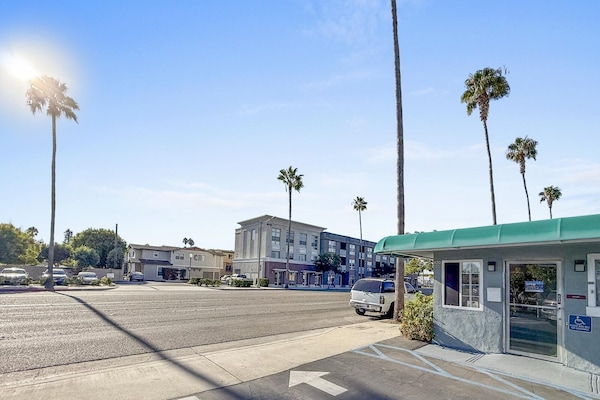 Konaklama yerinin ön cephesi