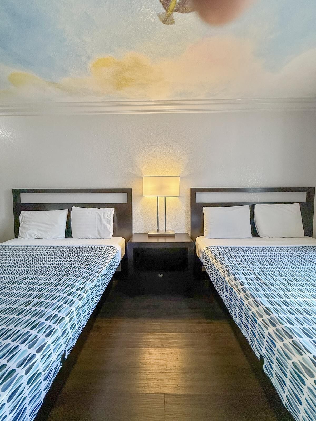 Photo - Super 7 Motel - Anaheim Packing District & Disneyland