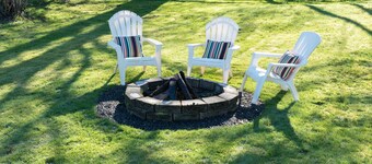 Cozy and Stylish-Walk To The Beach - Sleeps 5