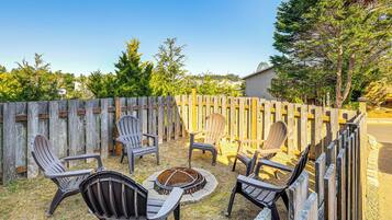 House (3 Bedrooms) | Front of property