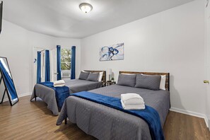 2 bedrooms, desk, iron/ironing board, travel cot