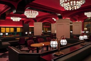 Bar (on property) - Country Garden Phoenix Hotel (Changsha County)