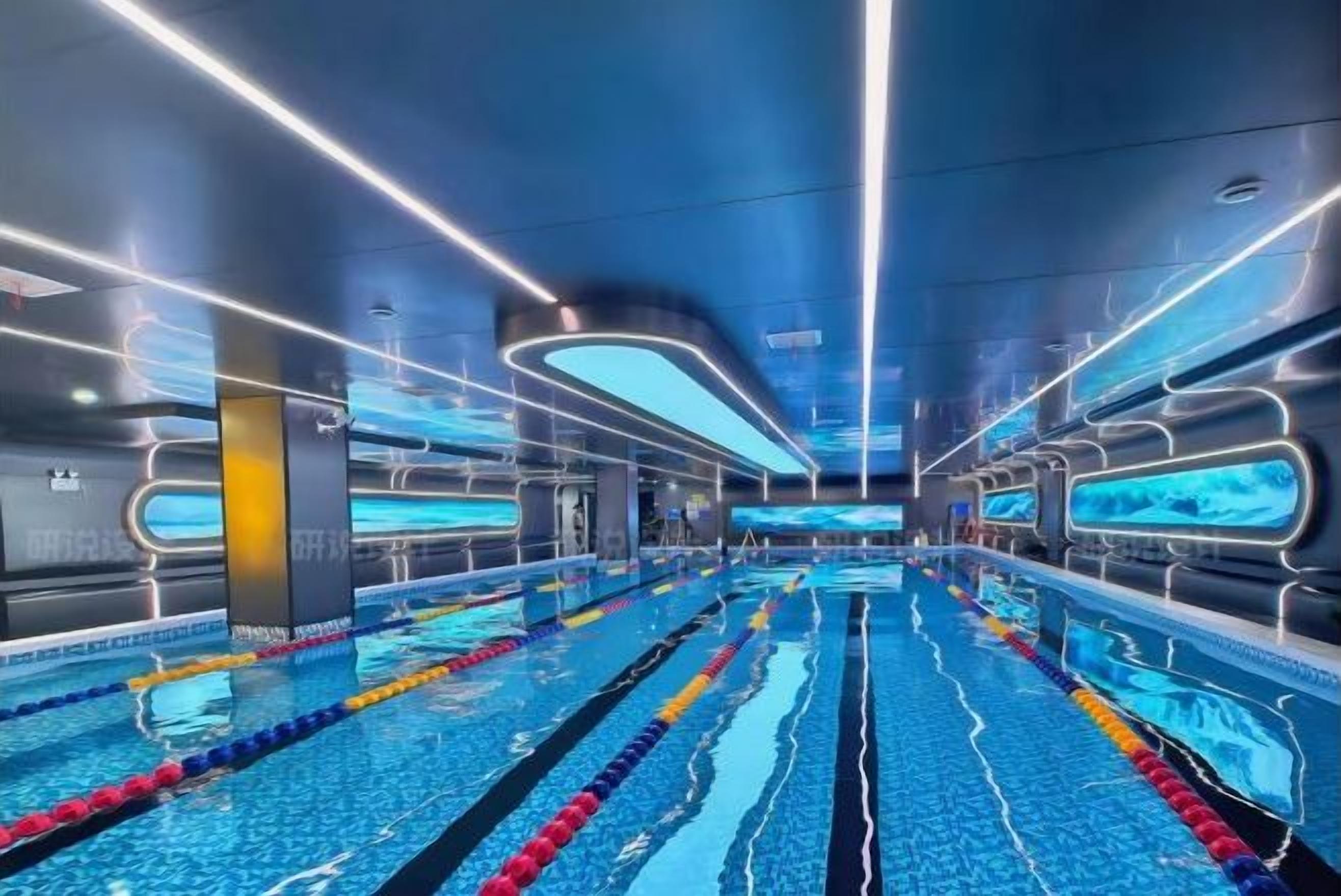 Piscina al coperto
