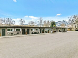 Reception - Lost Trail Resort (Lava Hot Springs)