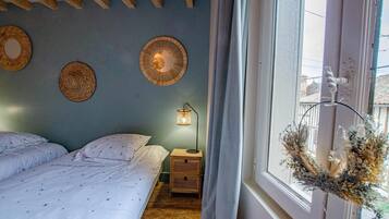 2 camere, culla da viaggio, Wi-Fi gratuito