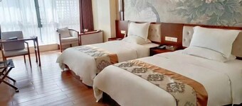 Guanhai Holiday Hotel
