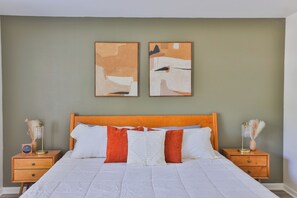 2 bedrooms, WiFi, bed sheets