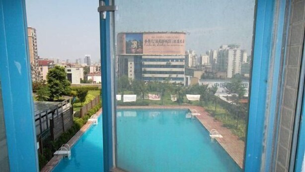 Outdoor pool - Qinqinwojia Apartment (Changsha Dongyi International) (Changsha)