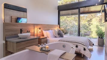 Standard Room | 1 bedroom, desk, laptop workspace, free WiFi