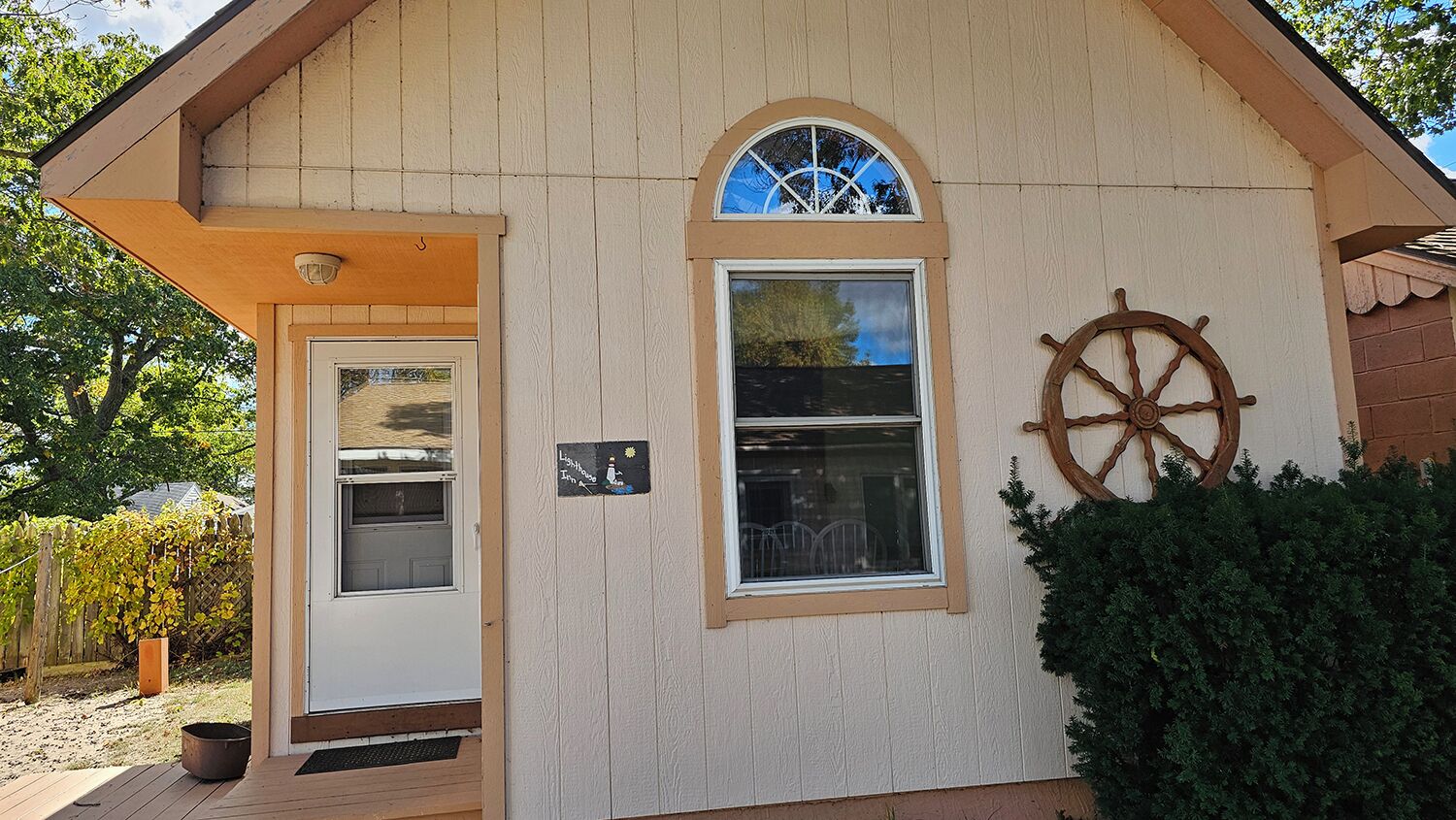 Lighthouse Inn