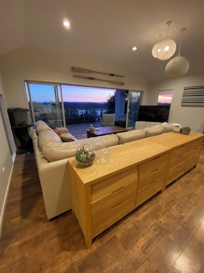 Interior - Russell's Secluded Secret (Russell)