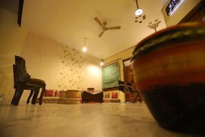 Interior - Karta-Purakh an Ayurvedic Stay (Amritsar)