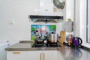 Room - Qingdao Golden Beach Hainiu Seaside Apartment (Qingdao)