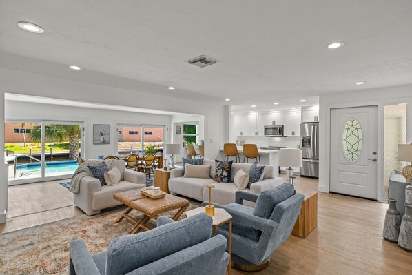 Smart TV, offices - Exceptional canal front home, beautiful design, steps to beach! (Sanibel)