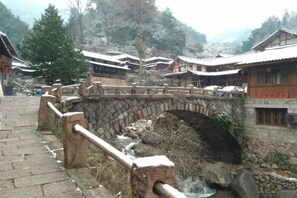 Unclassified image, 3 of 38, button - Yongjia Yongping Home Inn (Yongjia)