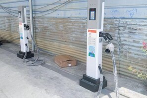 صورة غير مصنفة، 2 من 19، زرّ