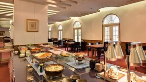 Dining - Yugashima Golf Club & Hotel Resort (Izu City)