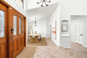 Dining - Unique Chique backyard! Games, pool & so much more! (Scottsdale)