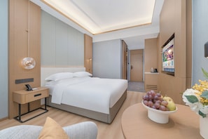 Habitación individual estándar, balcón, vista a la ciudad | Cortinas blackout, insonorización y wifi gratis