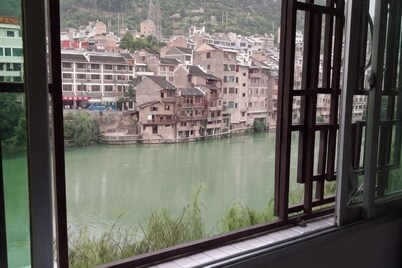 Zhenyuan Yishan Yishui River View Homestay