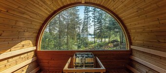 The Steward Lakeview Cabin with Private Sauna
