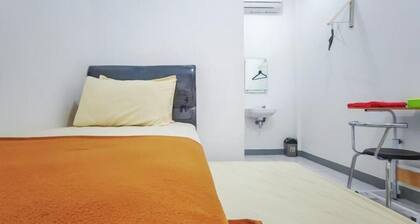 Shekinah Homestay & Cafe Waikabubak RedPartner