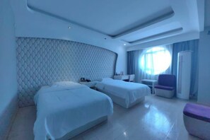 صورة غير مصنفة، 3 من 13، زرّ