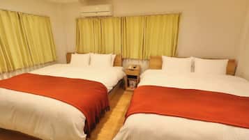 1 bedroom, desk, free WiFi, bed sheets