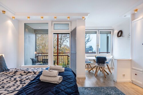 Ferienwohnung 'Kapitäns Kajüte Am Steinhuder Meer' mit Meerblick, Balkon und Wi-Fi