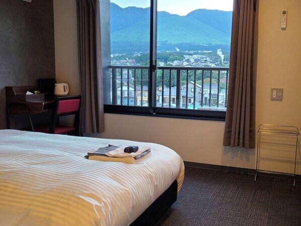 1 chambre, bureau, Wi-Fi gratuit, draps fournis