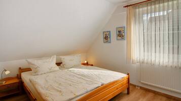 2 Schlafzimmer, Bügeleisen/Bügelbrett, kostenloses WLAN, Bettwäsche
