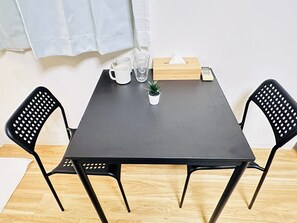 Dining - 102 / Osaka Ōsaka (Osaka)