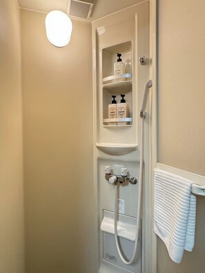 Haartrockner, Handtücher