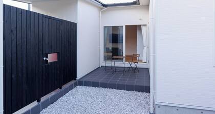 Kaibenzetsu Kaibenbetsu NagatoMisumi Building N / Nagato Yamaguchi